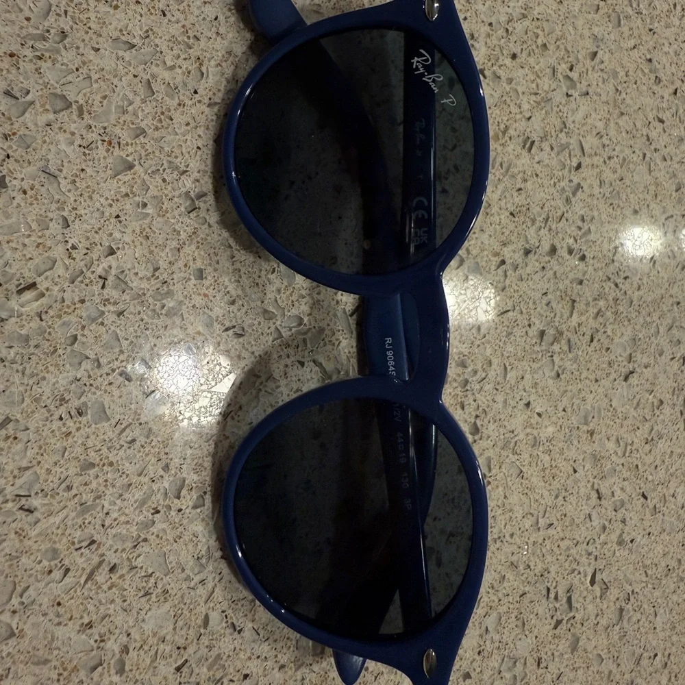 Ray-Ban Navy Kids Sunglases